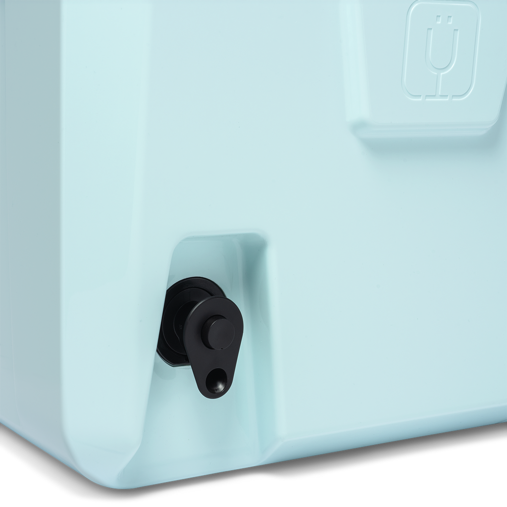 BrüTank 20-Quart Easy-Carry Cooler