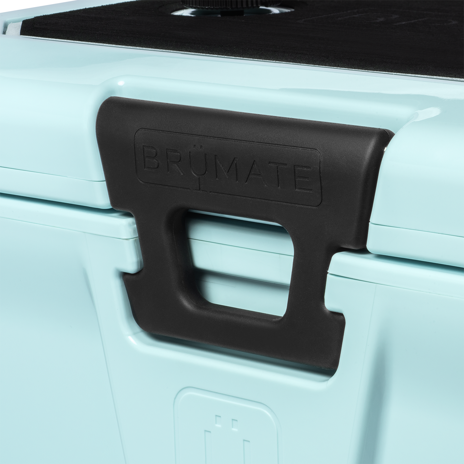 BrüTank 20-Quart Easy-Carry Cooler